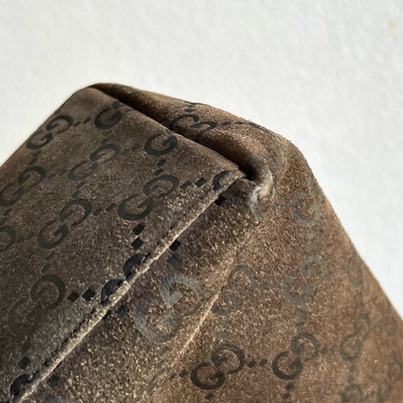 Gucci Bamboo Suede Shoulder Bag - Picture 12 of 14